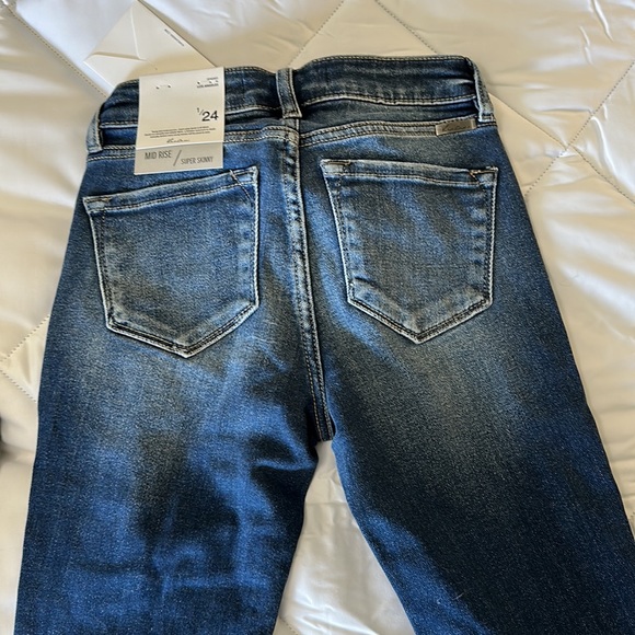 Kancan Super Skinny Mid Rise Jeans - Picture 3 of 3